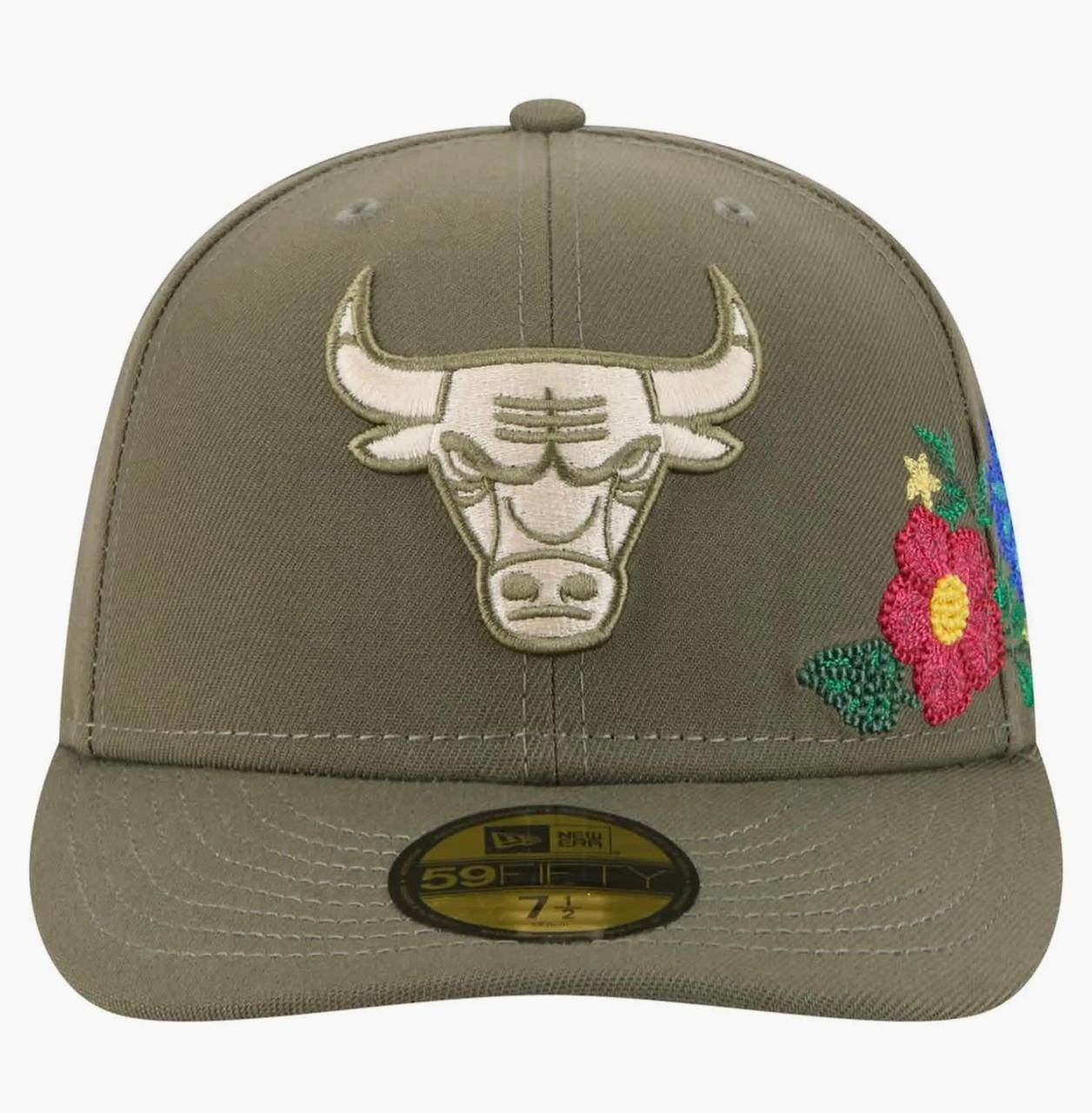 Chicago Bulls NBA TONAL FLORALS 59FIFTY CERRADA OLIVO